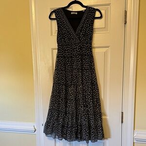 Max Studio Black and White Patterned Midi Dress fully lined